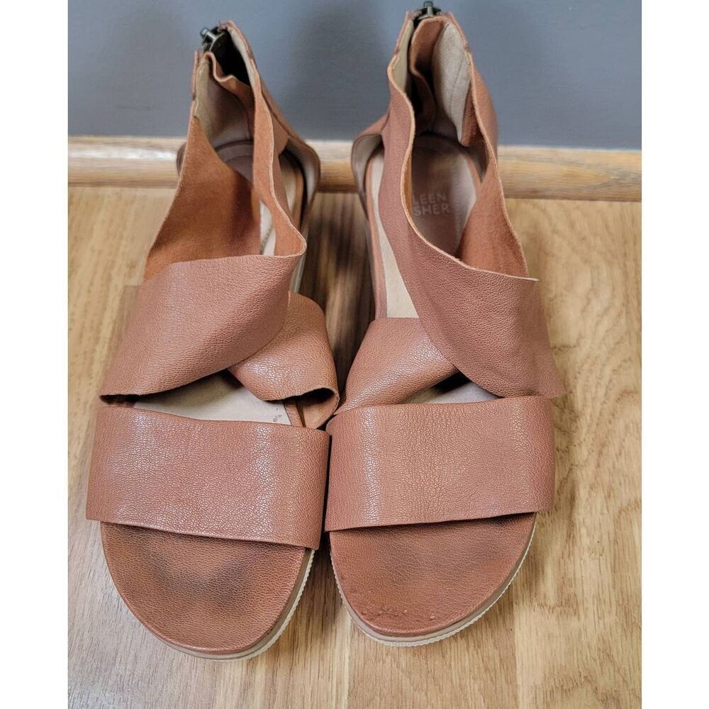 Eileen Fisher Strappy Soft Leather Sandals 8
